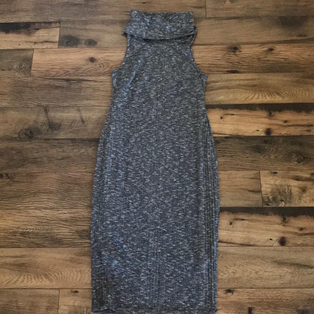Cato Sleeveless Turtleneck Dress